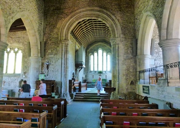 Inside_Bosham_Church