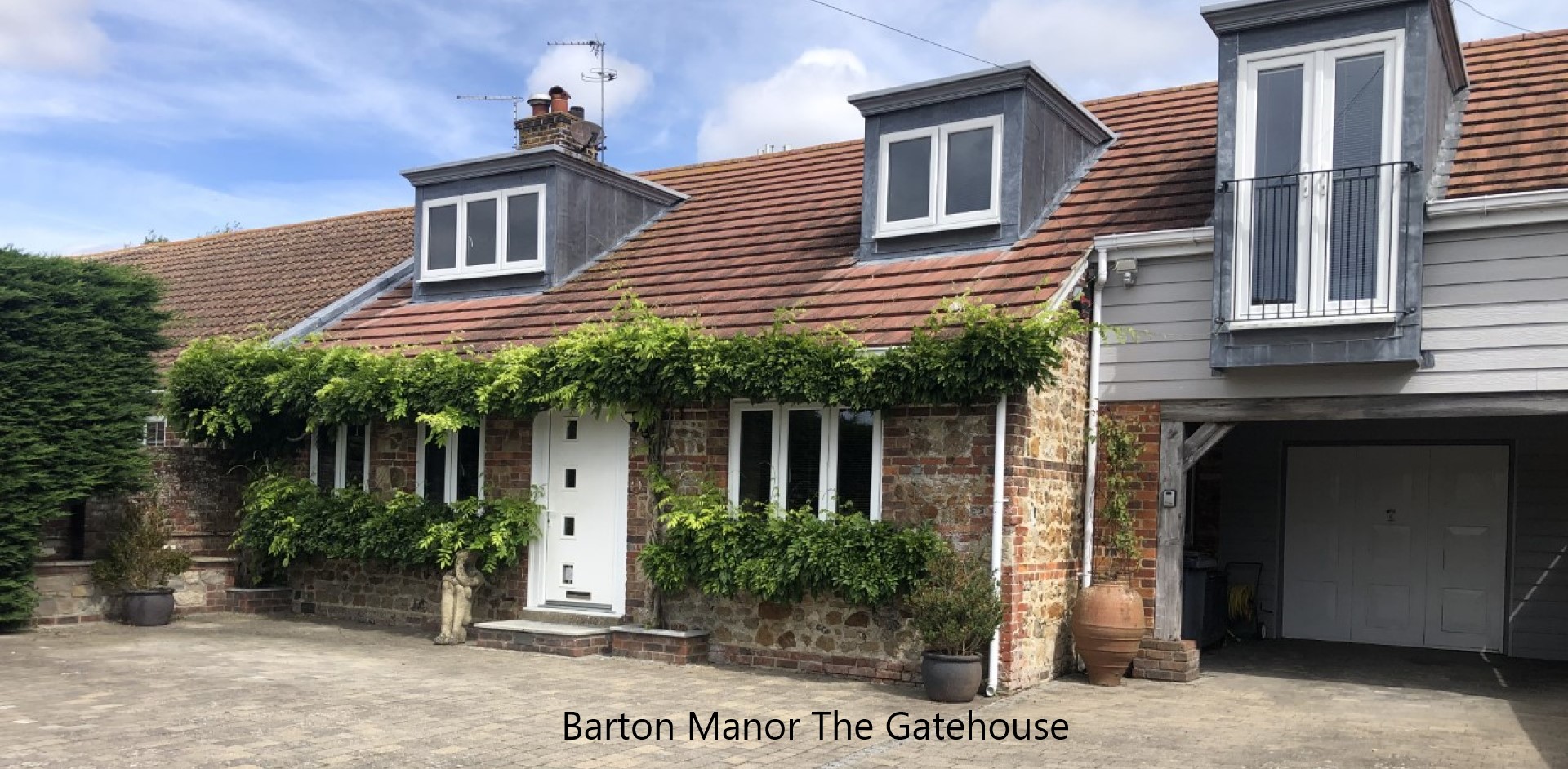 Barton Manor Gatehouse Front